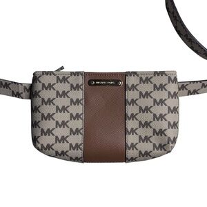 Michael Kors Women's Belt Bag Fanny Pack Size L/XL Brown Tan Monogram Travel